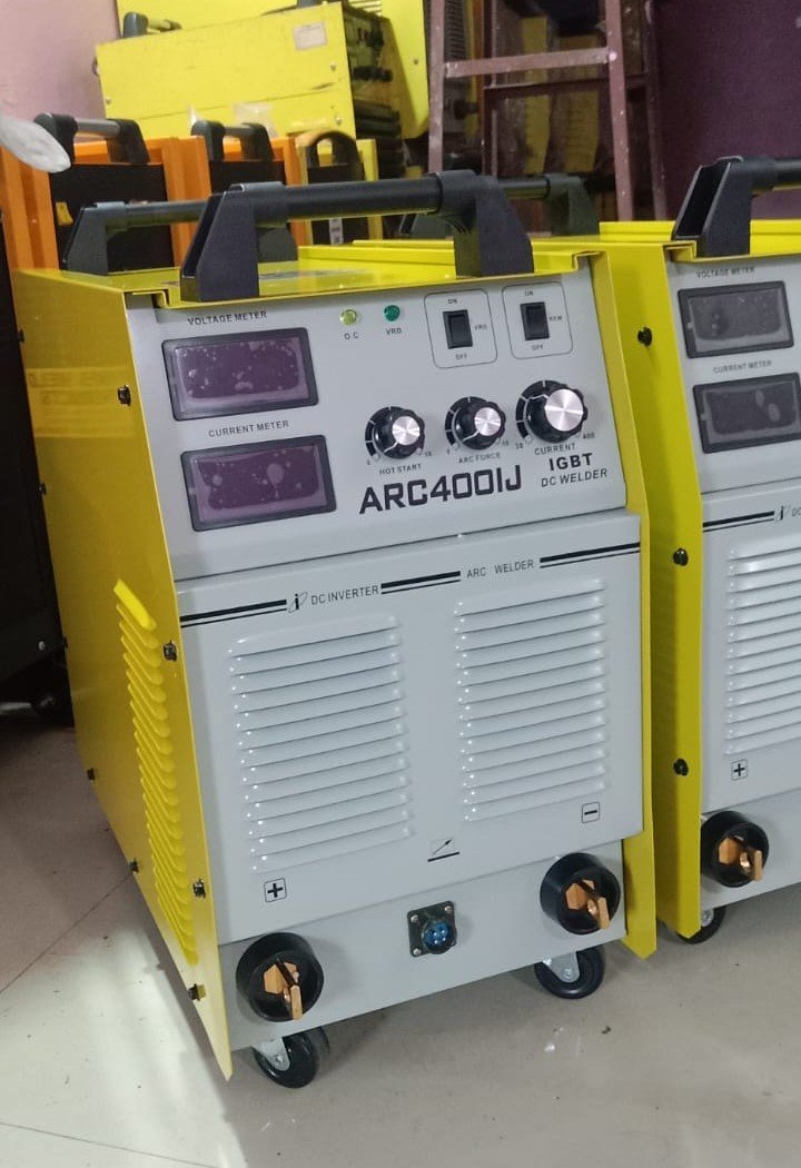 ARC-Welding-Machine